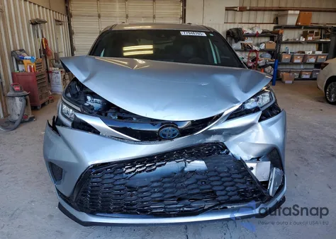 2021 Toyota Sienna from USA, damaged, VIN 5TDDRKEC1MS040337
